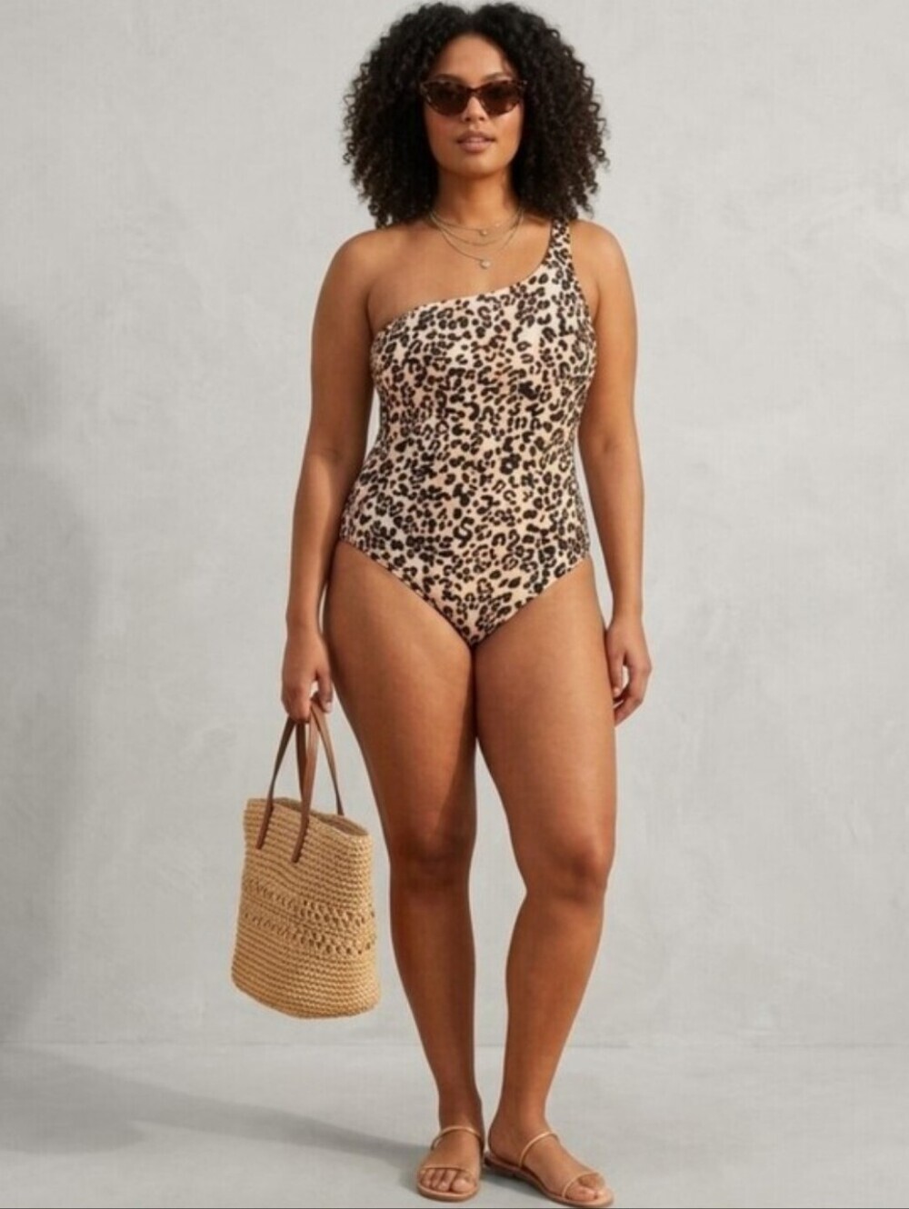 One Piece - Picture 1 of 14